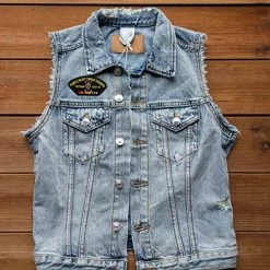 Vietnam Veteran Patch With Purple Heart Combat Wounded Text Licensed Military Apparel Patriotic Products Gifts For Veterans Families And Retired VetFriends.com -Bruce Store 516ov9fmKFL