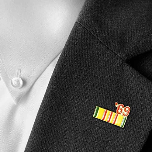 1969 Vietnam Service Ribbon Hat/Lapel Pin 7/8 Inch 4 1969 Vietnam Service Ribbon Hat/Lapel Pin 7/8 Inch - Image 4