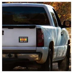 Vietnam Veteran 1959-1975 Decal/Sticker Licensed Military Apparel Patriotic Products Gifts For Veterans Families And Retired VetFriends.com -Bruce Store 51fNRDn74uL
