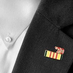 1970 VietnamVeteran Service Ribbon Hat/Lapel Pin 7/8 Inch